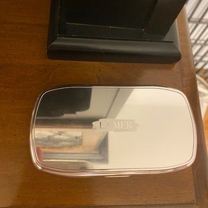 Free Sample bag with purchase! The Soft Moisture Powder Foundation, color Beach